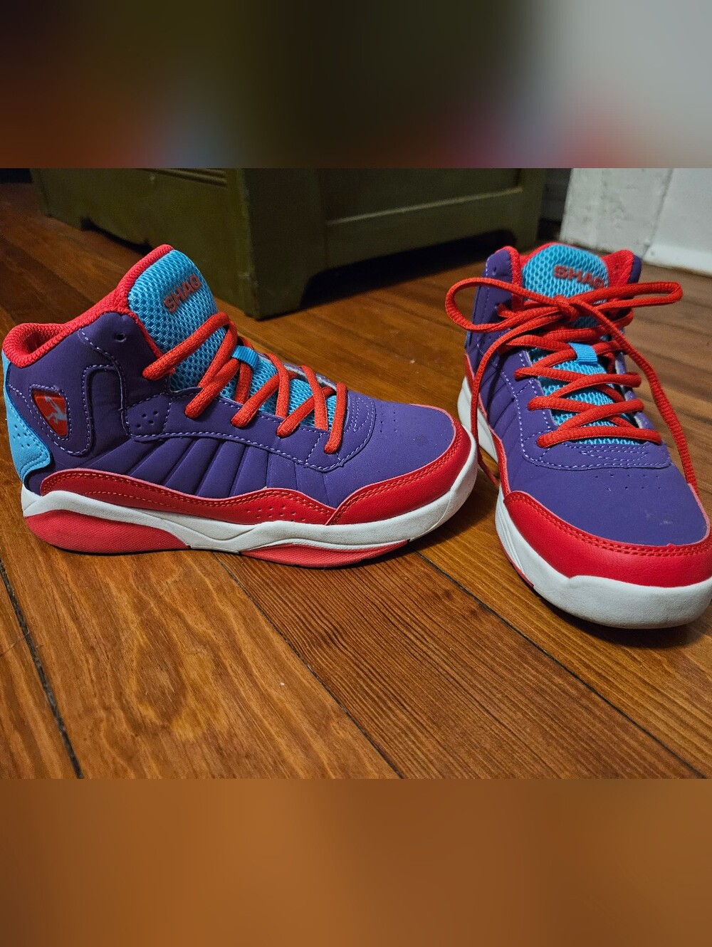 Size 3 D * KIDS * Basketball Shoes *SHAQ* Youth